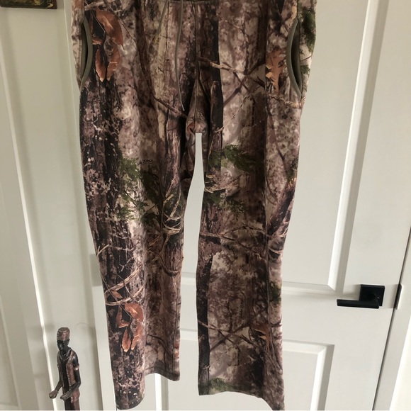 CAbelas real tree sweatpants - Picture 3 of 9